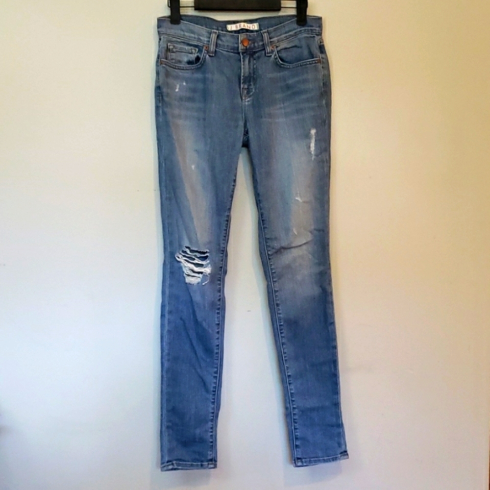 J Brand distressed skinny jeans Size 26